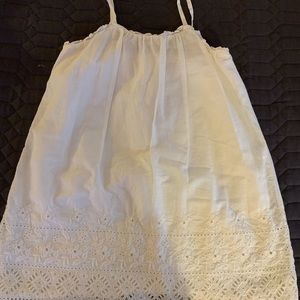 Girls Gap Eyelet Dress - M